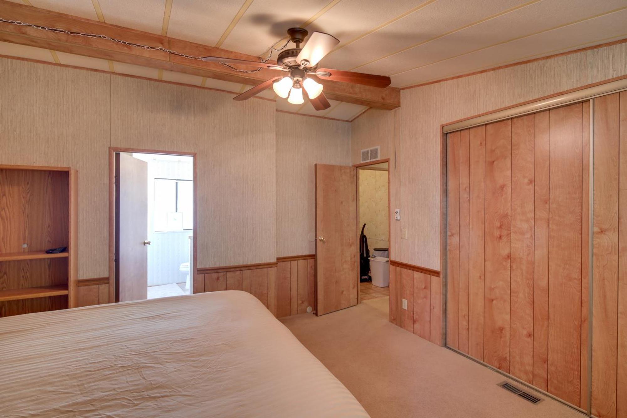 Bullhead City Home With Fire Pit - Walk To Co River! Exterior photo
